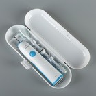 Foto 10 di 12