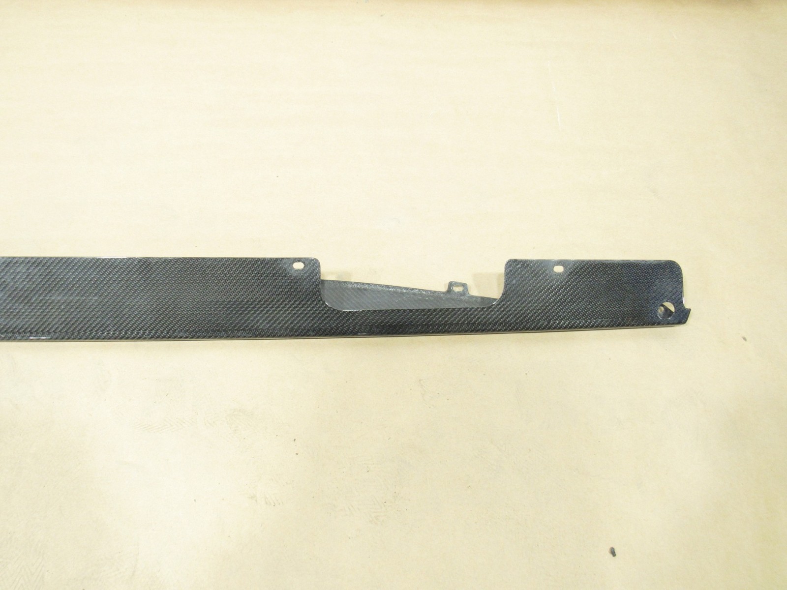 14-18 Aston Martin Vanquish 2014 Right Lower Plate Sill Blade Carbon Cover Y2