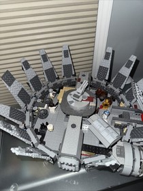 LEGO Star Wars Millennium Falcon 7965 100% Complete