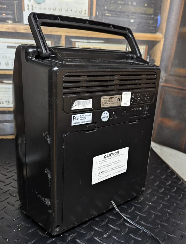 Amplificador inalámbrico NADY VHF WA120 con fuente de alimentación Foto 4 de 4