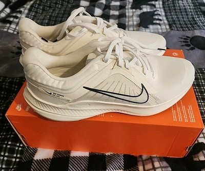 Nike Quest 5 Running Shoes White Silver Womens Size 10 Lightweight - Box No Lid