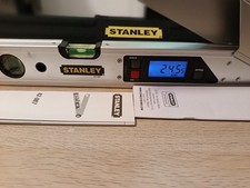 livello digitale e goniometro modello STANLEY  42-087