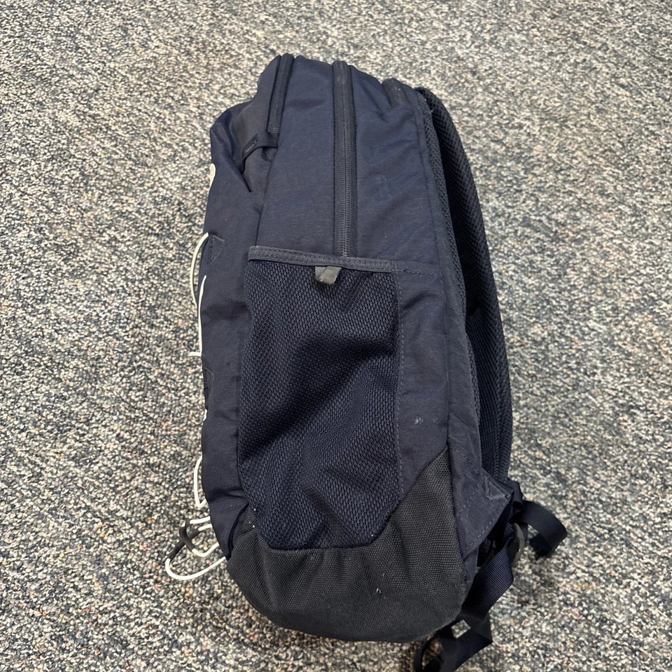 The North Face Cryptic Aviator Navy Light Heather Laptop School Backpack Daypack - Image 3 of 4