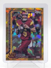 JAYDEN DANIELS 2025 TOPPS CHROME SAPPHIRE GOLD REFRACTOR /50 #295 Q5692