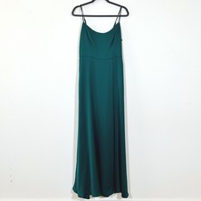 Davids Bridal I Gem Green Crepe Back Satin Long Bridesmaid Dress I Size 10 I NWT