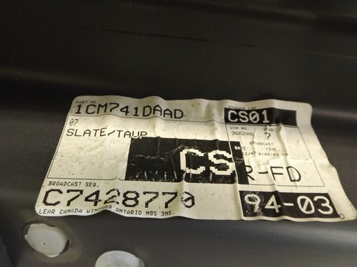 2004-2008 Chrysler Pacifica Passenger FR Interior Door Panel Used OEM 1CM741DAAD - Picture 9 of 13