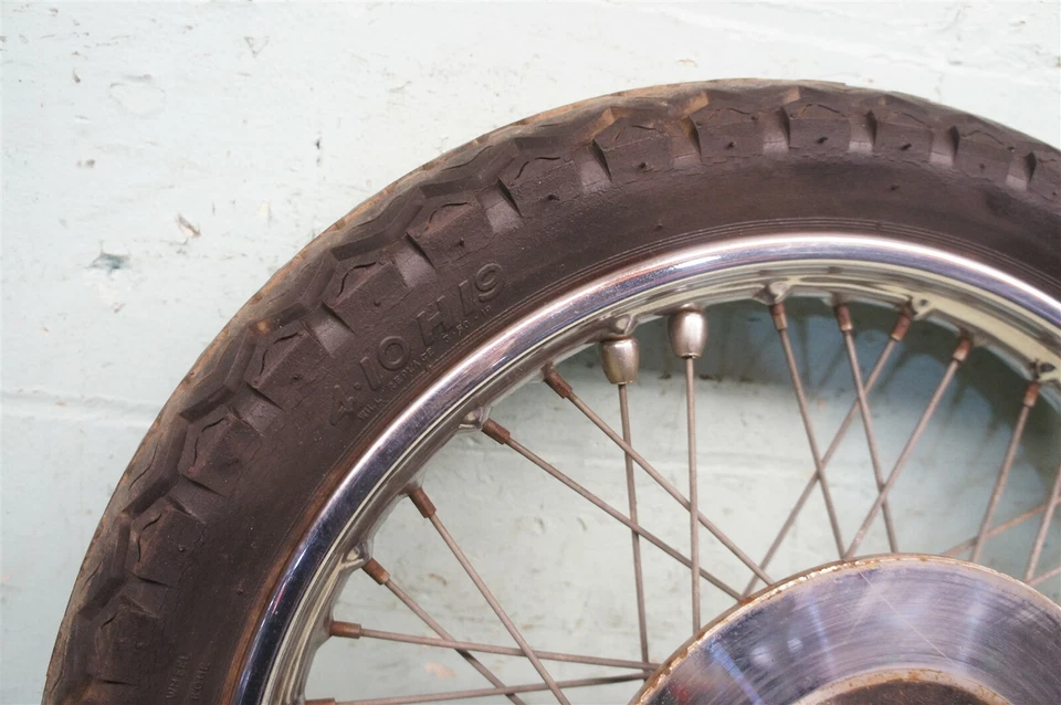 1974 Triumph Trident T150V T150 V 150 E T 750cc Triple *2572 FRONT WHEEL RIM  - Image 2 of 4