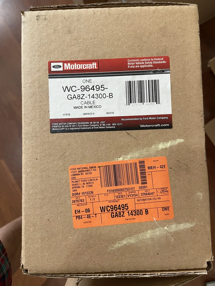 Conjunto de cable de batería genuino Ford GA8Z-14300-B - 2016 Lincoln MKS Foto 3 de 3