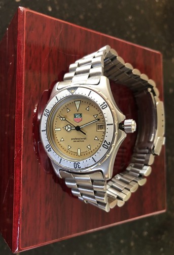Tag Heuer Silver 1500 Professional 