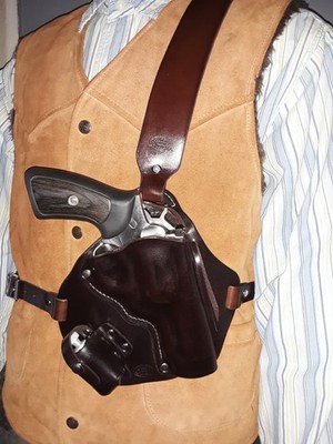 GP100 4'' Leather Chest Holster Rig w/Speedloader Pouch (New)