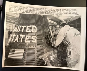 NASA Astronaut John Glenn Photos Lot # 10 - RARE!