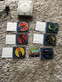 SEGA Dreamcast Console with 6 Games - Power Tested Only
