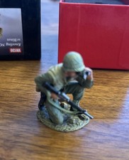 KING AND COUNTRY VN130 Vietnam War Kneeling NCO Diecast Metal Figure W/ Box