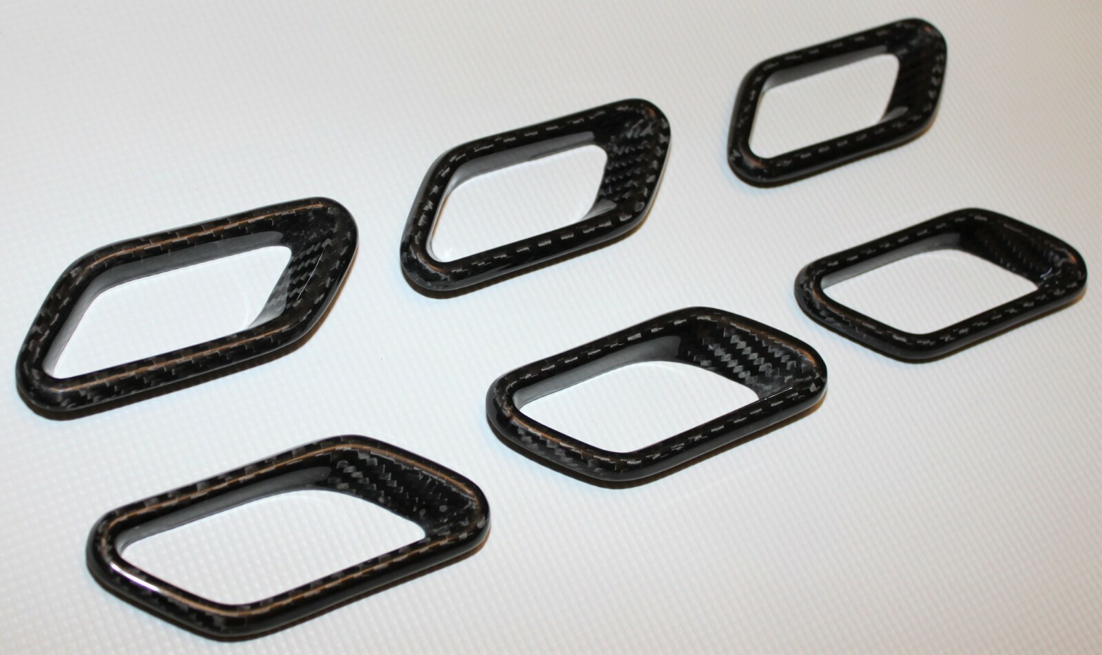 Maserati GranCabrio 08-16 GranTurismo 10-16 Fender Vent Covers 100% Carbon Fiber