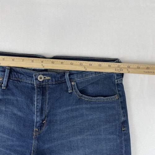 Levis The Original Jean Women's Sz. 10M Blue Boyfriend Jean ~28" Inseam - Picture 4 of 11