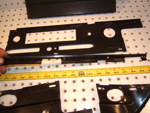 Genuine Mercedes 66-68 W110,W111 SEDANS only Front Dash Plastic Brown 5 Covers - Foto 11 di 19