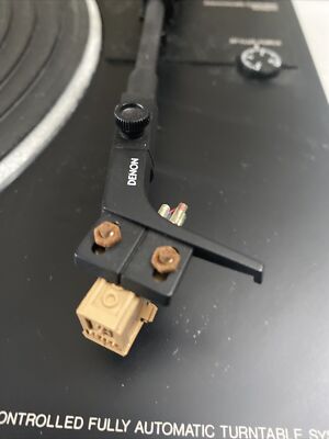 DENON Quartz DP-23F Micro Processor Controlled Fully Automatic