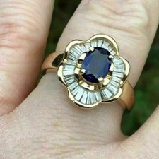 Vintage 3,50 Karat Oval Blau Halo Diamant Cluster Hochzeit Ring Gelbgold-Finish