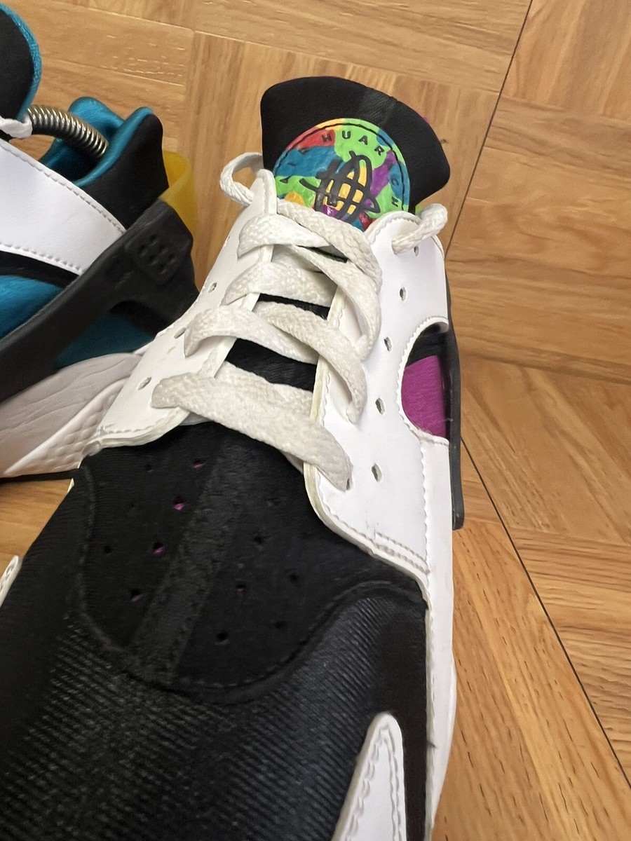 RARE? Nike Air Huarache Peace Love Swoosh Sz 9 Men display picture 3