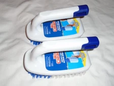 Set of 2 Mr. Clean Heavy Duty Scrub Brushes 6" Scrubbers with Handles - NEW.