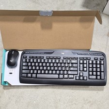Logitech MK320 Wireless Mouse  Full Size Keyboard Combo Media Keys 920-010322 