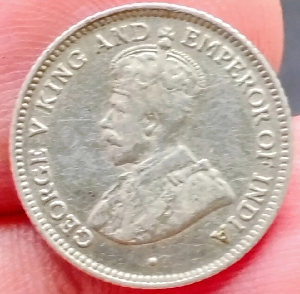 1918 British Guiana Silver Four Pence coin .Nice collectable example.Free post - Image 4 of 4