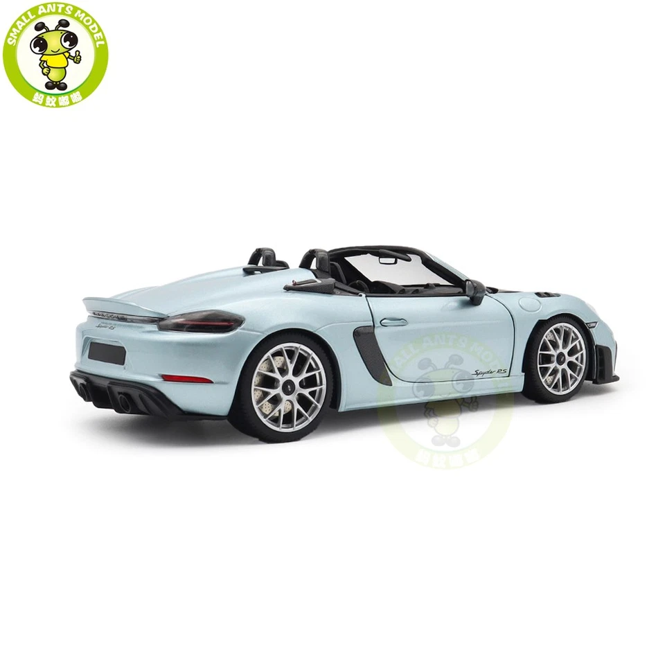 1/18 Minichamps Porsche 718 Sypder RS Glacier Silver Diecast Model Car - Image 4 of 4