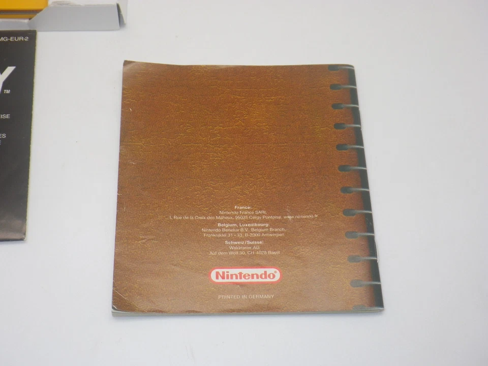 Pokémon Version Jaune - Nintendo Game Boy - PAL FRA Français - en Boîte & Notice - Photo 4/4