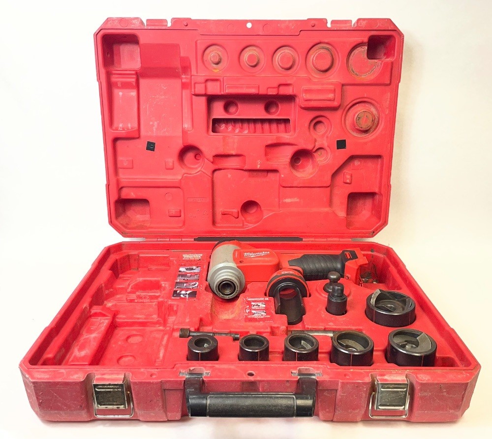 Milwaukee 2676-22 M18 10 Ton Knockout Tool 1/2 inch - 2 inch Parts Only *READ*