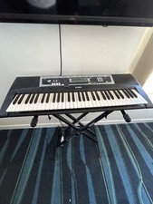 Yamaha Ypt 210 Keyboard Electronic With Stand And Pedal