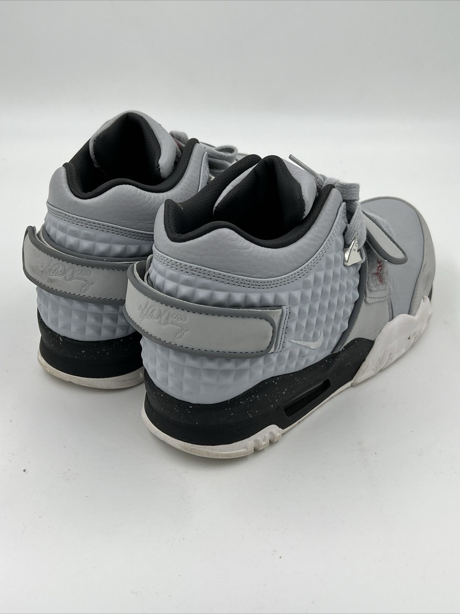 2015FW注目！Nike Air Trainer Cruz “Wolf Grey\" 送料込！ Nike Air Trainer V. Cruz 'Wolf Grey'. Nike SNKRS