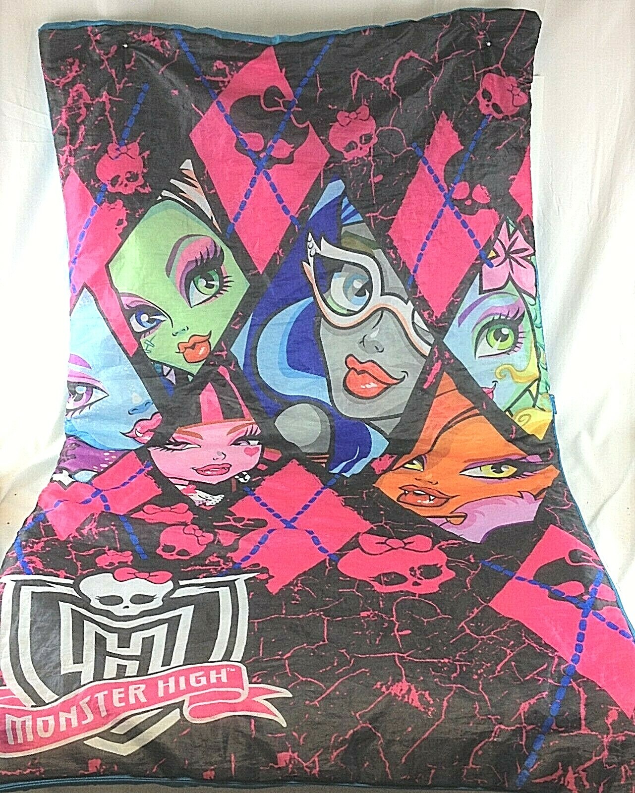Mattel 2013 Monster High Doll Childs Zip Up Sleeping Bag 54 X 30 For Sale Online Mattel 2013 Monster High Doll Childs Zip Up Sleeping Bag 54 X 30 For Sale Online