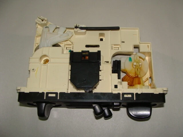 ISUZU RODEO PASAPORTE CALENTADOR AIRE ACONDICIONADO CONTROL DE TEMPERATURA Controlador Foto 3 de 3