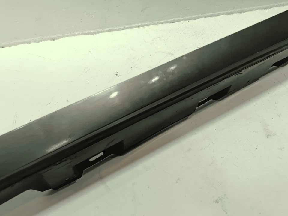 2018 - 2024 AUDI S5 SPORTBACK LEFT DRIVER LOWER ROCKER MOLDING COVER LZ7S OEM - Imagem 4 de 4