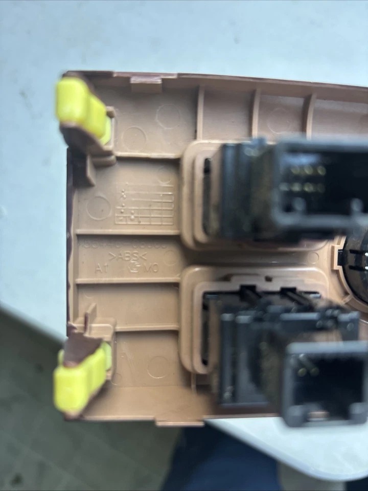 2011-2014 Toyota Sienna Front Dash Switch Woodgrain Heated Seat 5544608061 OEM - Image 4 of 4