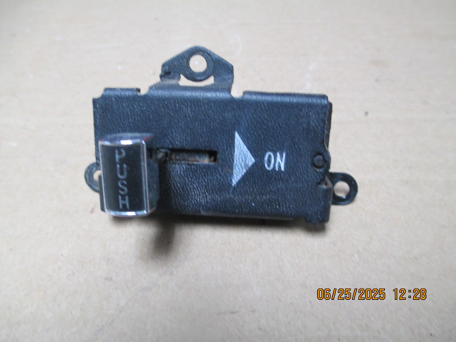 Picture 1 of 4