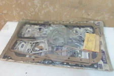 NOS FULL GASKET MAZDA D1500 TRUCK DIESEL 1965- # 0107 99 100