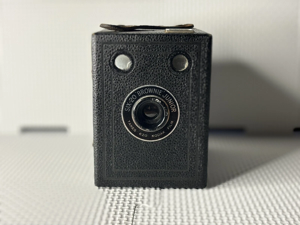 Appareil Photo Vintage Kodak SIX-20 Brownie Junior - Années 1930 - Avec étui