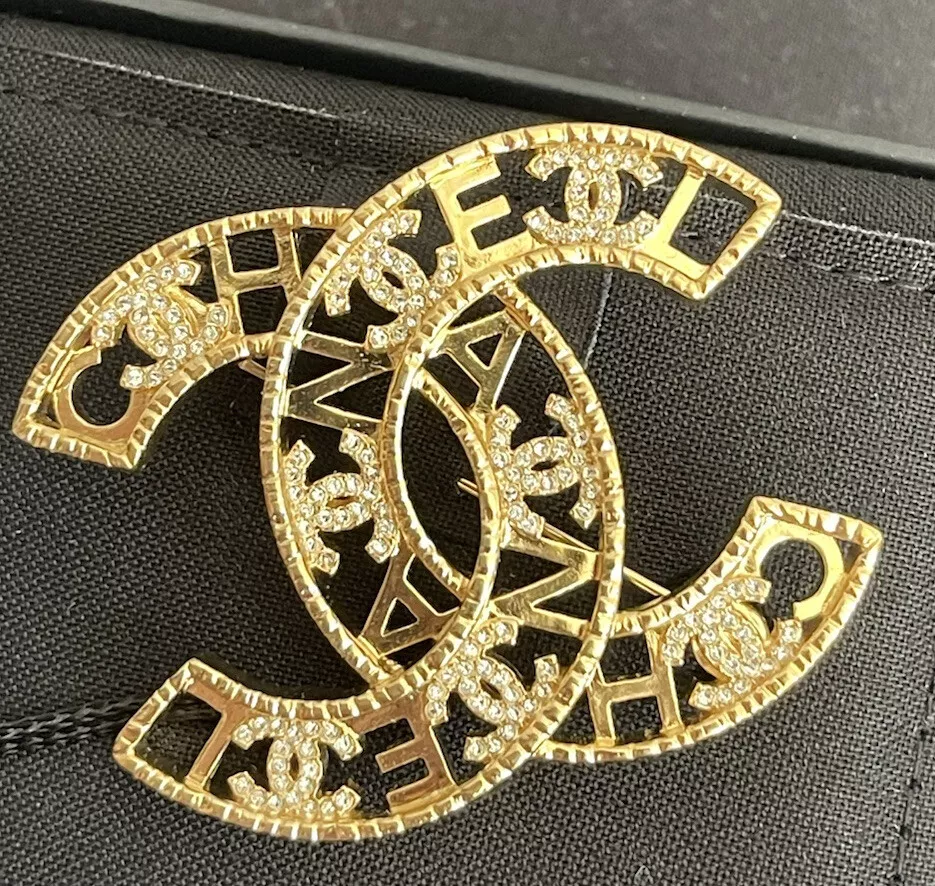 Pins & Brooches Chanel Coco Wrote Chanel