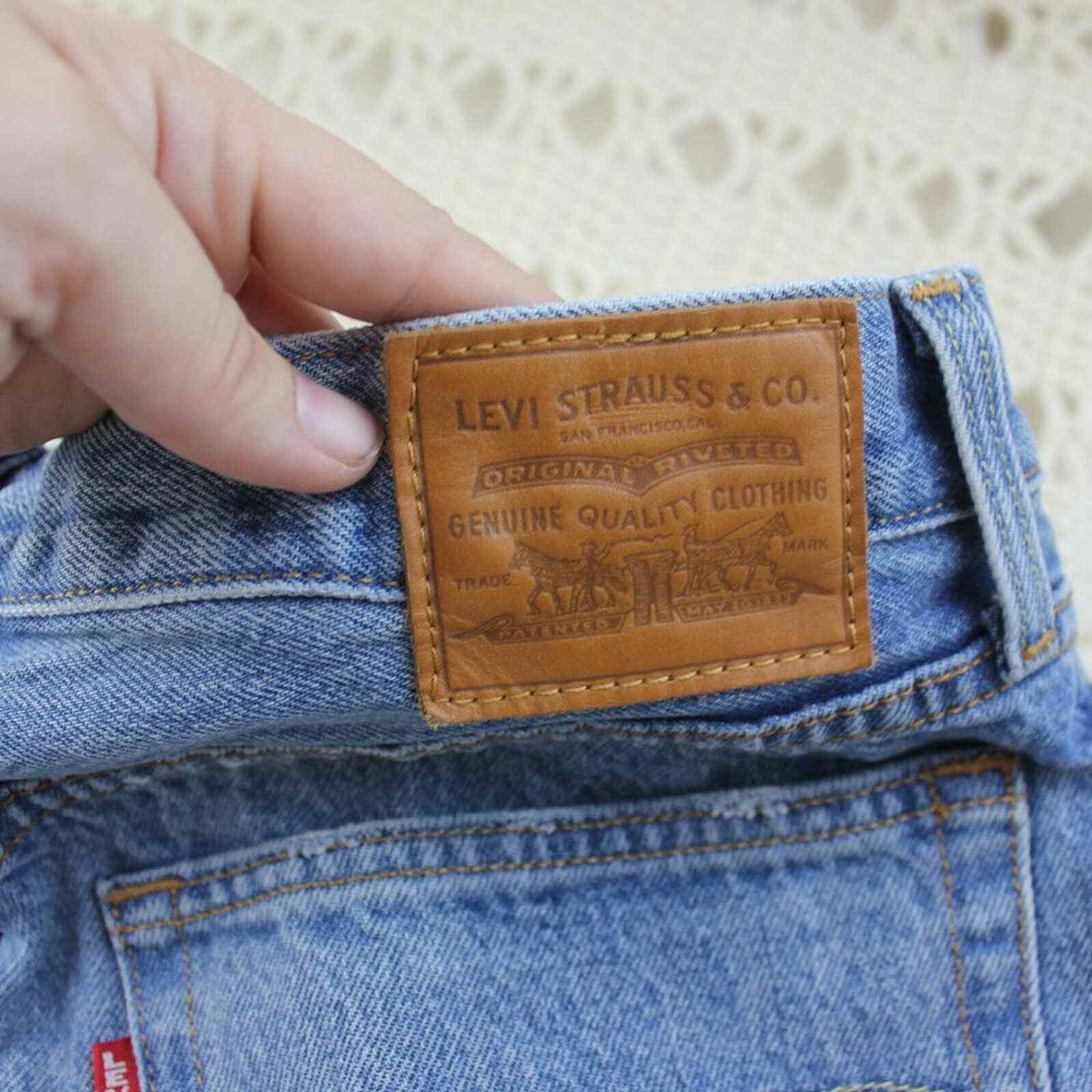 Levi's Premium Quality Button Front Distressed Mi… - image 8