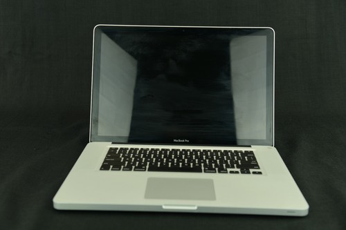 2 Apple MacBook Pro - A1398 e A1286 - Per parti di ricambio non funzionanti - Foto 12 di 15