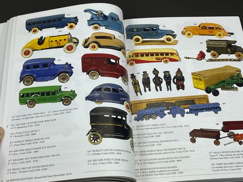 Bertoia Auction Catalog Fall Sale 2019 Tin Steel Cast Iron Banks Vehicles Toys + - Picture 11 of 24