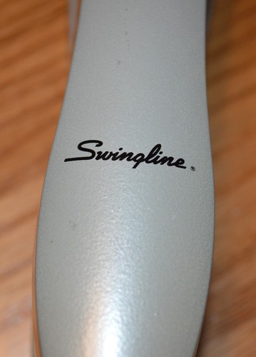 SWINGLINE STAPLER MODEL #77701/15 -HIGH CAPACITY/ EXT. HANDLE -60 SHEET CAPACITY - Picture 2 of 9