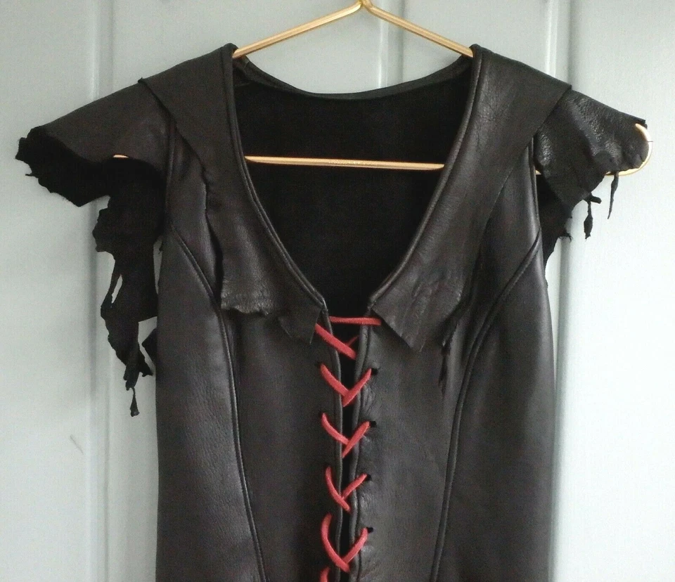Black Leather Distressed Lace Up Corset Pirate Renaissance Halloween Costume - Image 4 of 4