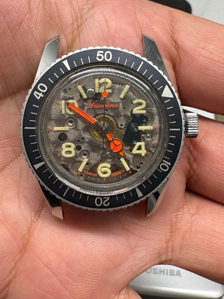 Reloj pulsera mecánico suizo vintage Lucerna 12623 buceo esqueletizado para hombre Foto 3 de 4