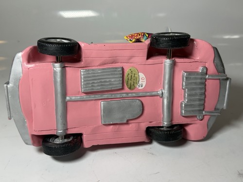 2002 Clothique Possible Dreams “Surfs Up” Santa & Elf VW Bug Pink Convertible - Picture 13 of 14