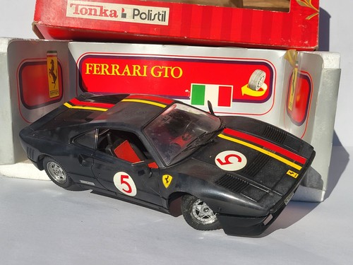 Diecast metal model 1:16 Polistil-Italy FERRARI GTO (MAGNUM PI) +BOX - Picture 2 of 18