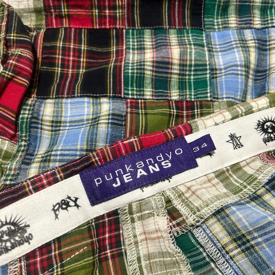 PUNKANDYO plaid Shorts Size 34 - Image 3 of 3