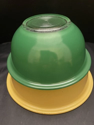 Vintage 1980’s Pyrex Primary Color Clear Bottom Nesting Mixing Bowl Set Of  (2)