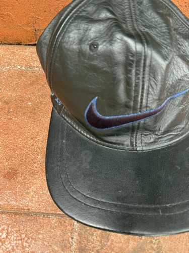 Cappello snapback vintage anni 90 Nike in pelle nera Just Do It USA - Foto 2 di 8